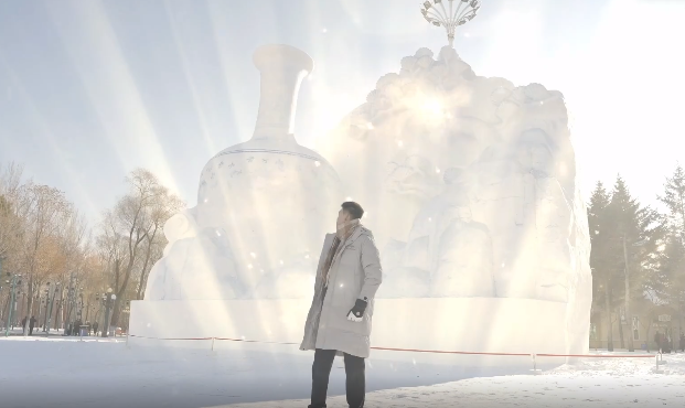 <b>创造力发挥到极致江畔的冰雪节磕碰魔域热情热血的玩法</b>